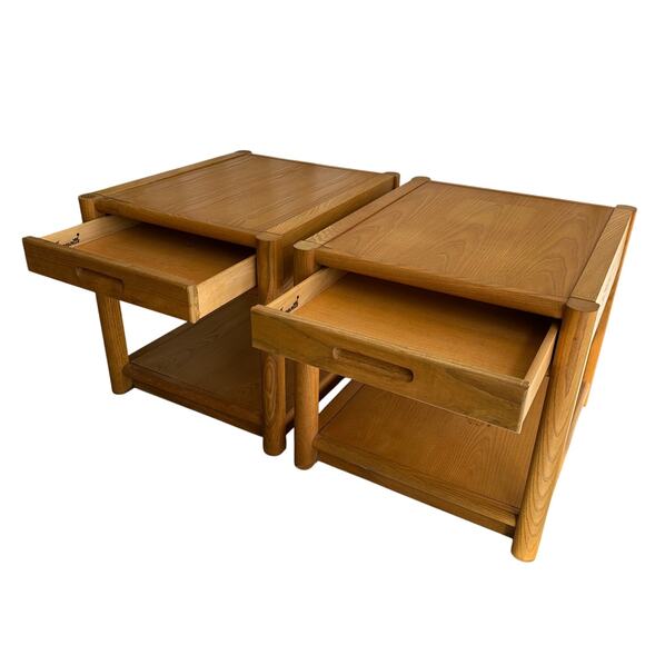 Vintage Midcentury Thomasville Nightstands End Tables Pair of 2 - Picture 3 of 9